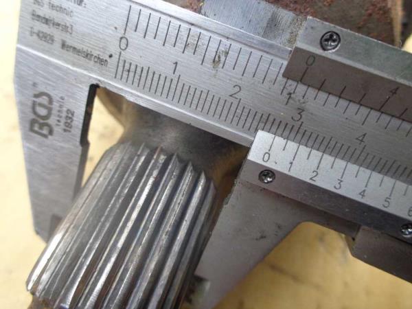 CARDAN DROIT PEUGEOT 207 1.6HDI - Vue 3